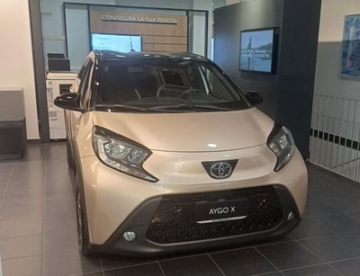 Toyota Aygo X 1.0 VVT-i 72 CV 5p. Undercover S-CVT nuova a Sesto San Giovanni
