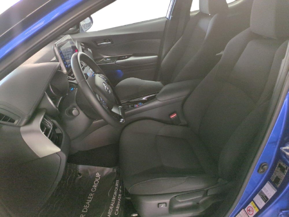Toyota Toyota C-HR usata a Milano (14)