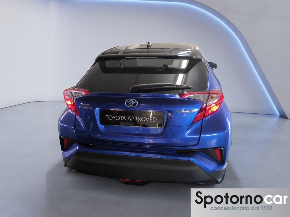 Toyota Toyota C-HR usata a Milano (5)