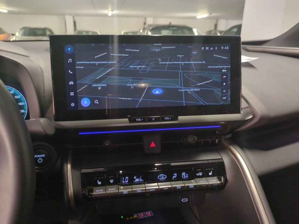 Toyota Toyota C-HR usata a Milano (16)