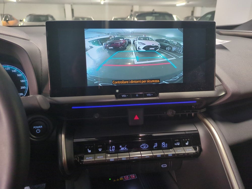 Toyota Toyota C-HR usata a Milano (17)