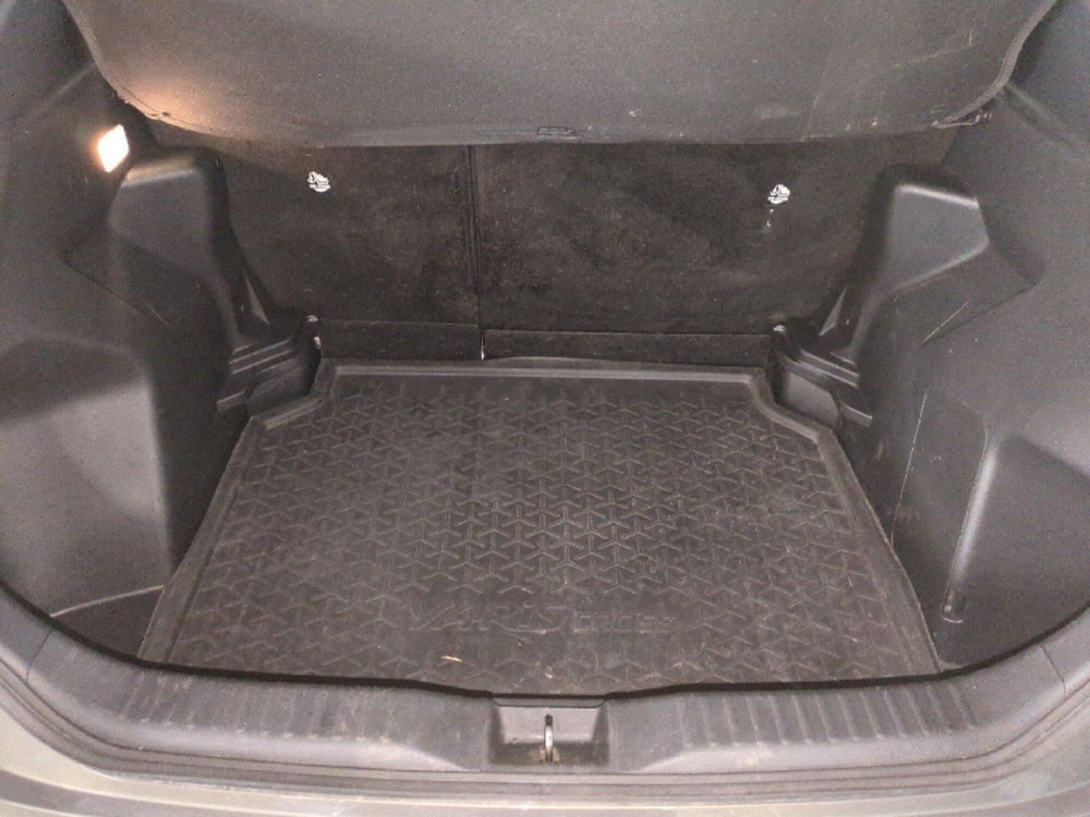 Toyota Yaris Cross usata a Milano (10)
