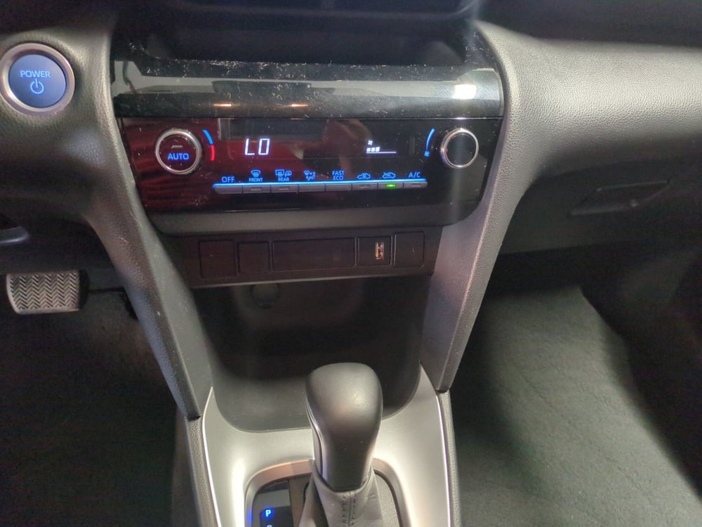 Toyota Yaris Cross usata a Milano (15)