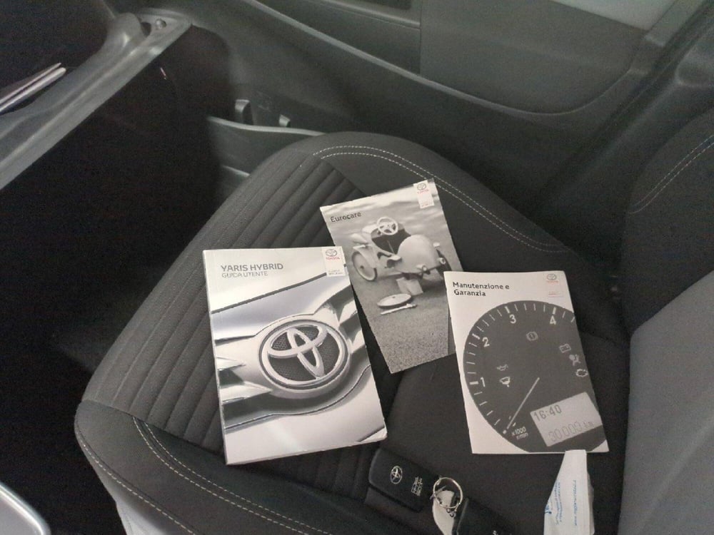 Toyota Yaris usata a Milano (19)