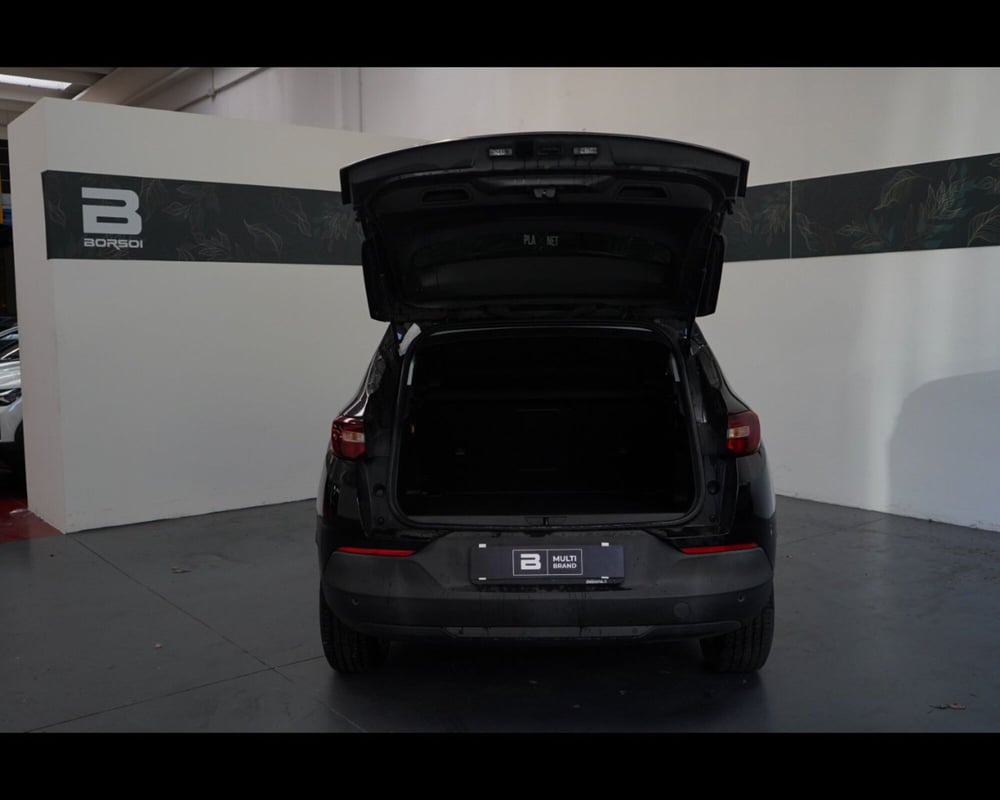 Opel Grandland X usata a Venezia (16)