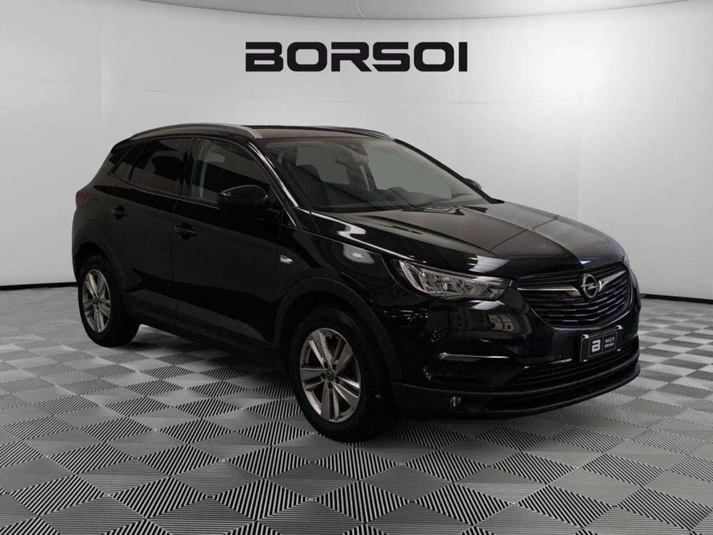 Opel Grandland X usata a Venezia (7)