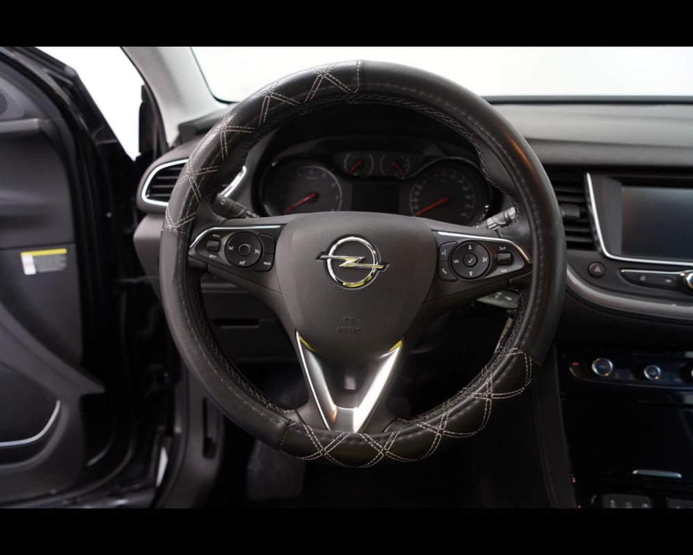 Opel Grandland X usata a Venezia (9)