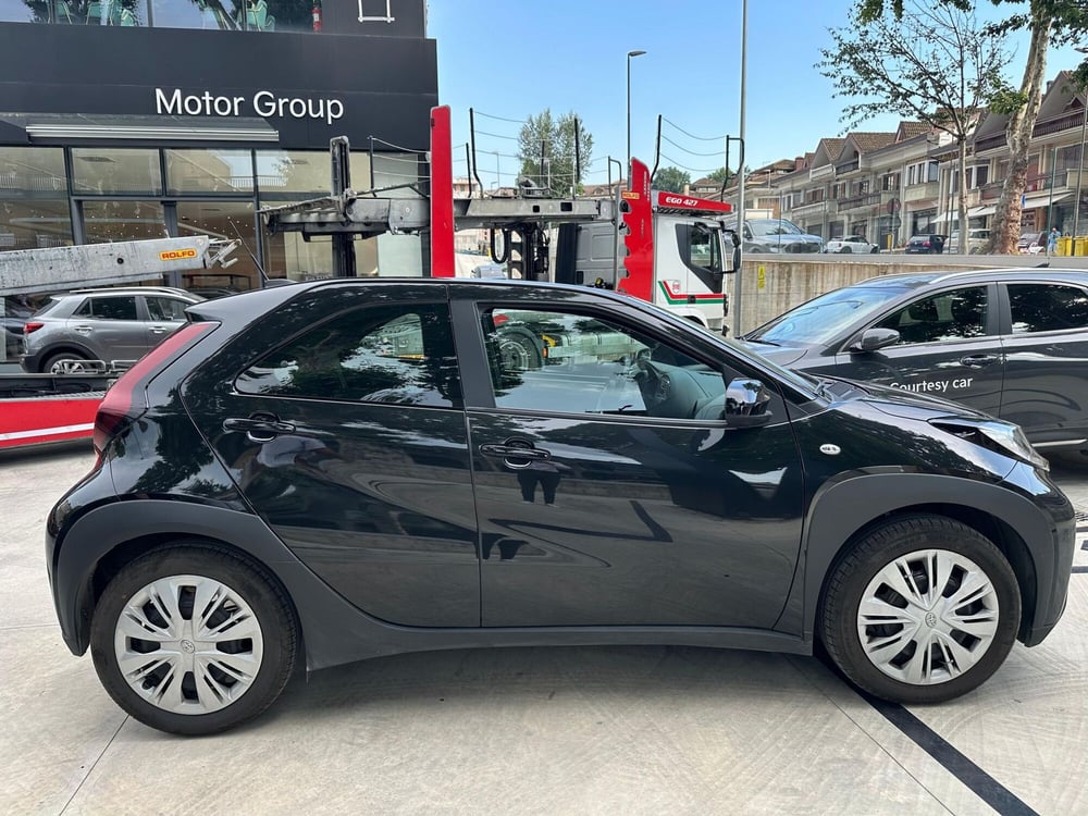 Toyota Aygo X usata a Napoli (5)