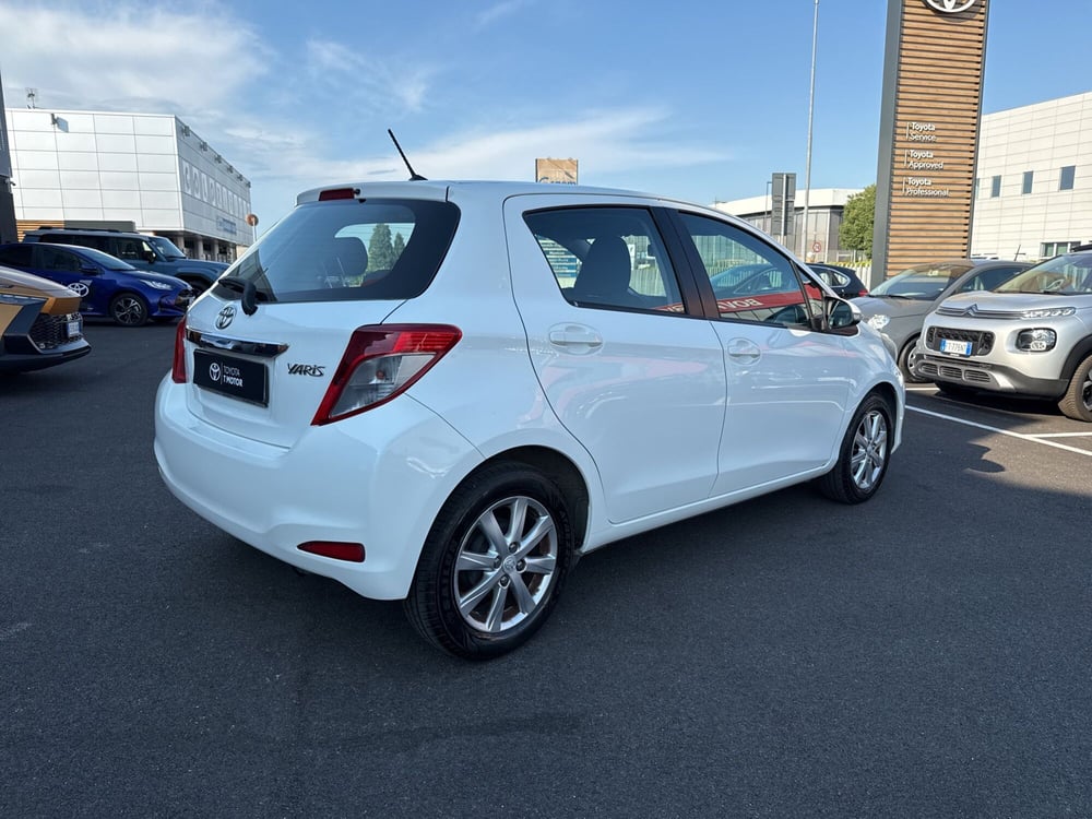 Toyota Yaris usata a Mantova (6)