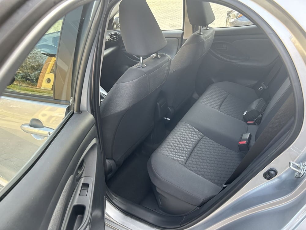 Toyota Yaris usata a Bologna (14)