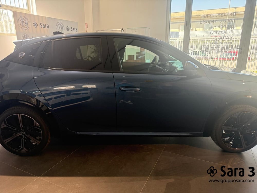 Lancia Ypsilon nuova a Benevento (5)
