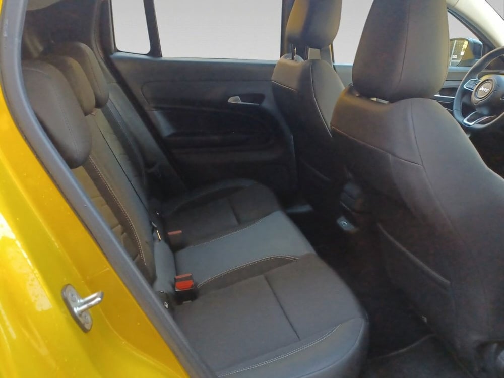 Jeep Avenger usata a Firenze (17)