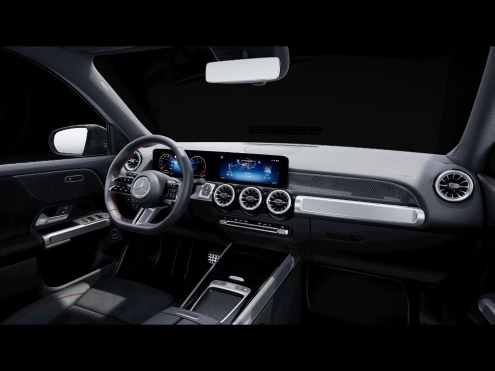 Mercedes-Benz GLB nuova a Firenze (10)