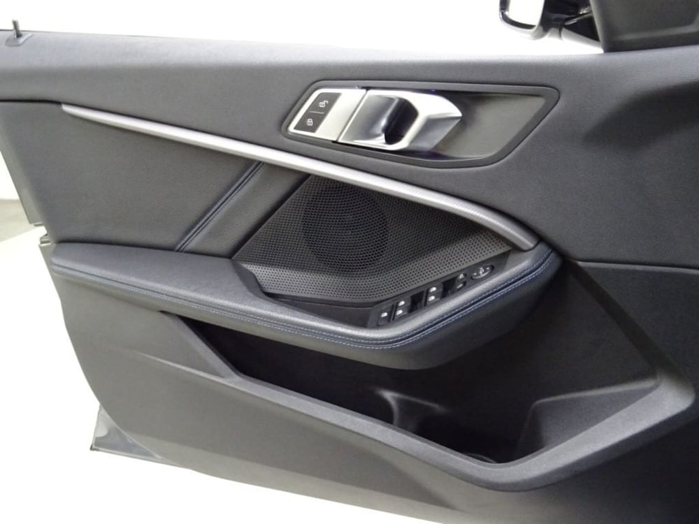 BMW Serie 1 5p. usata a Como (11)