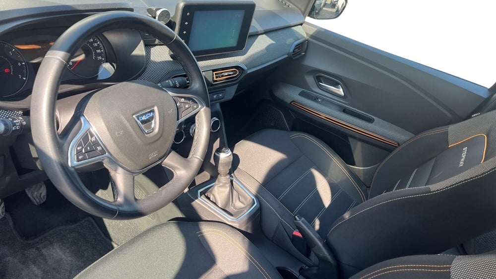 Dacia Sandero usata a Catania (10)