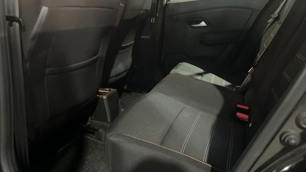 Dacia Sandero usata a Catania (14)