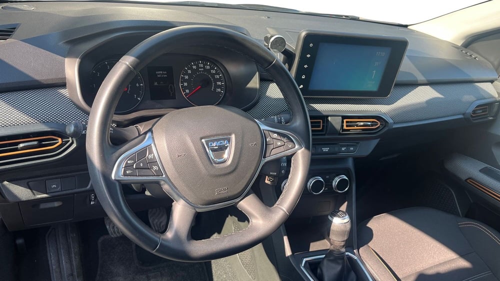 Dacia Sandero usata a Catania (7)