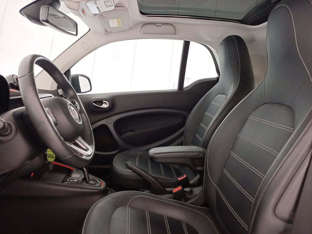 smart Fortwo usata a Lecce (6)