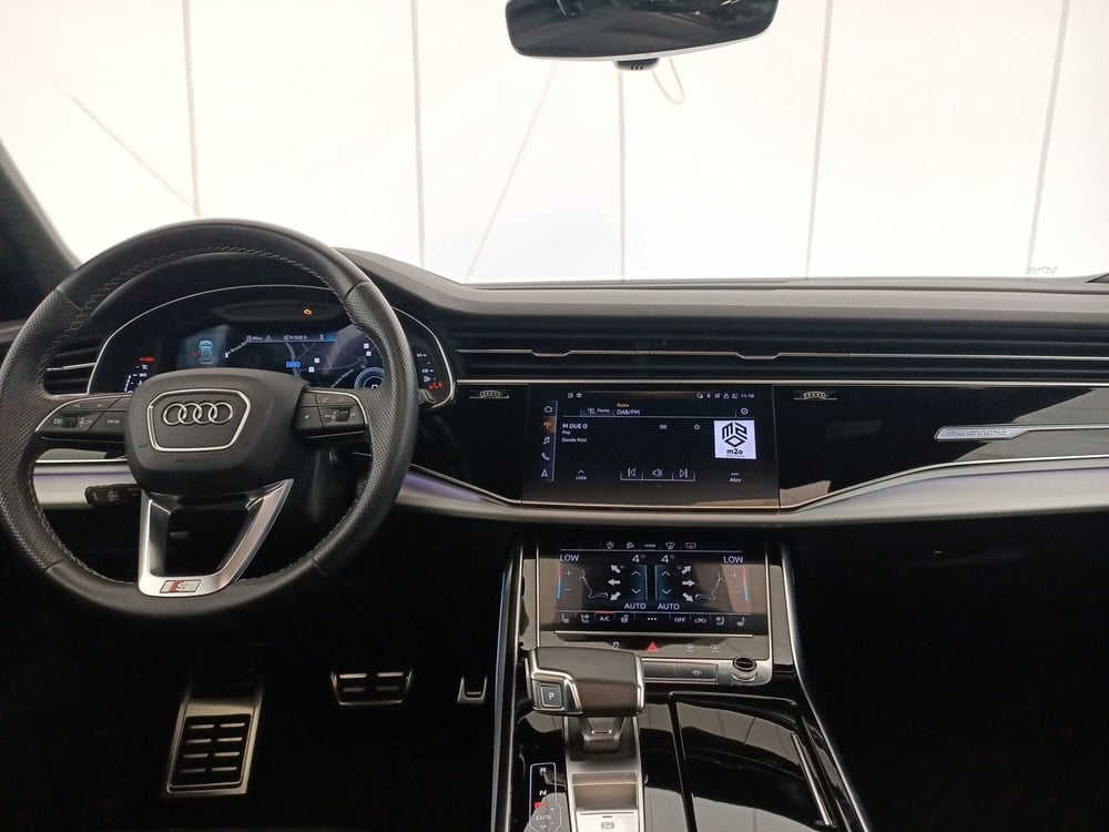 Audi Q8 usata a Bari (9)
