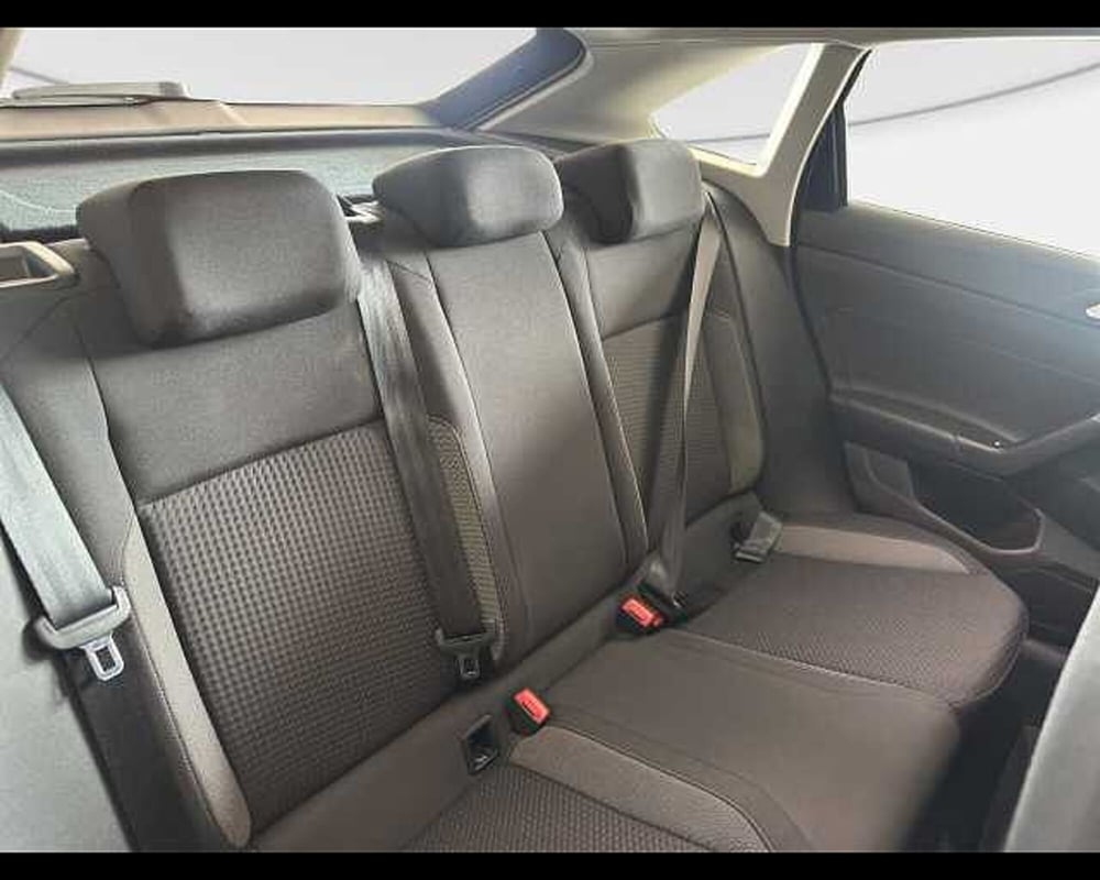 Volkswagen Taigo usata a Roma (9)