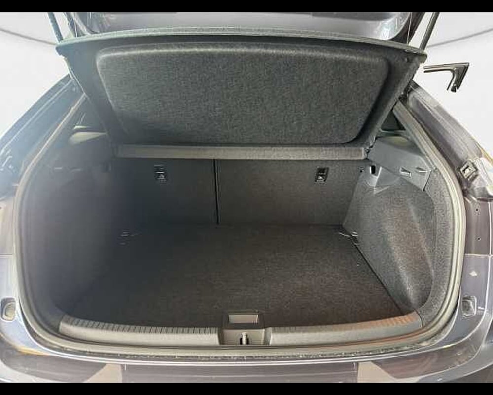 Volkswagen Taigo nuova a Roma (11)