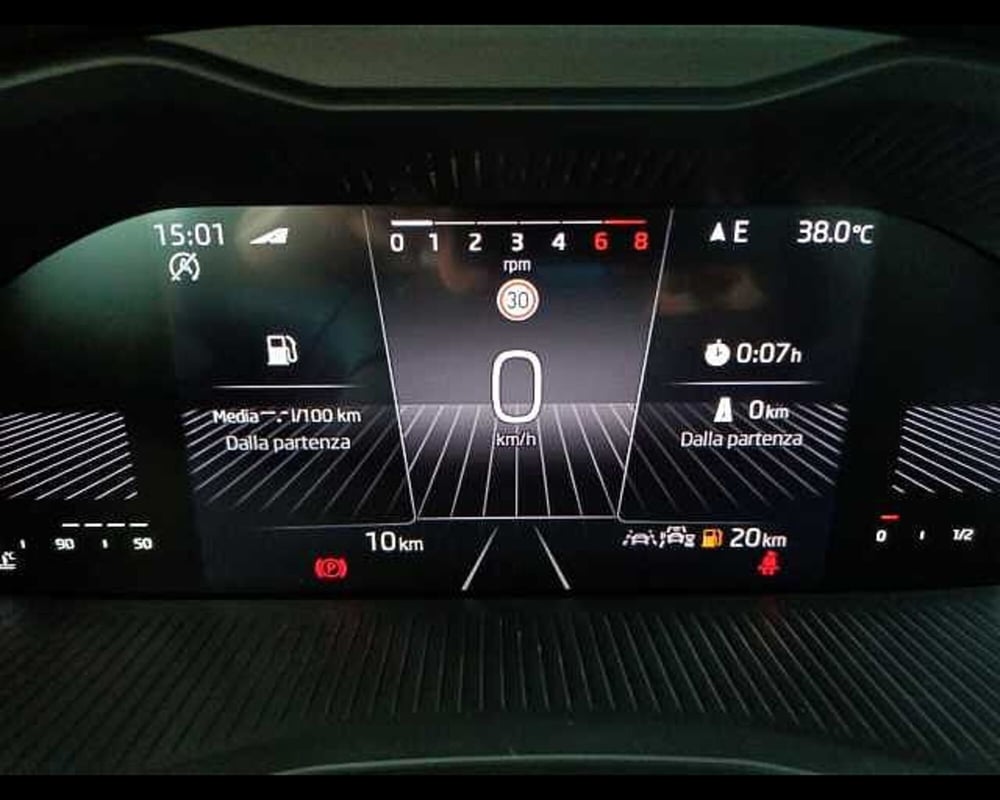 Skoda Kamiq nuova a Roma (14)