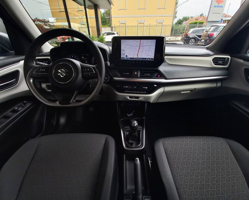 Suzuki Swift nuova a Milano (5)