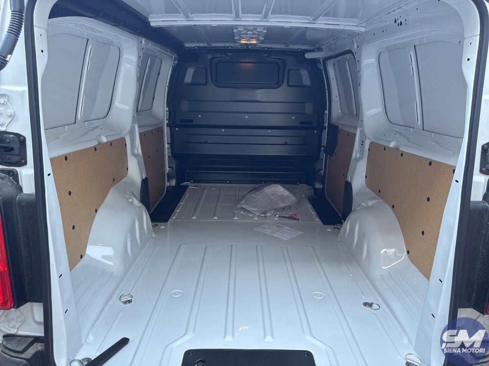 Opel Vivaro nuova a Firenze (9)