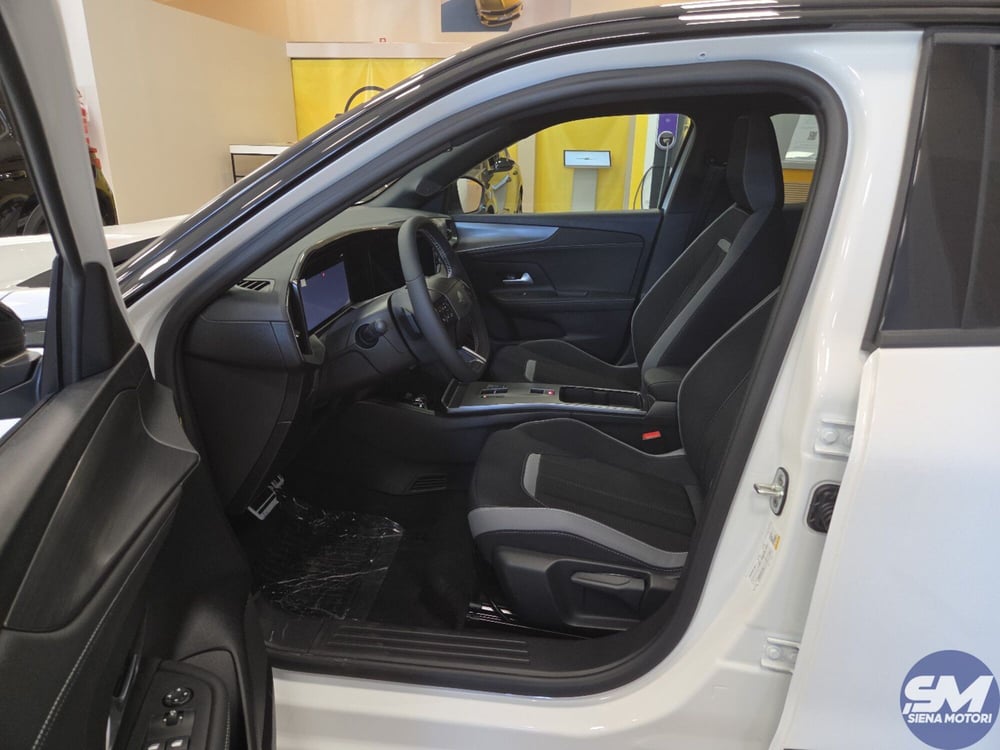 Opel Mokka nuova a Siena (2)