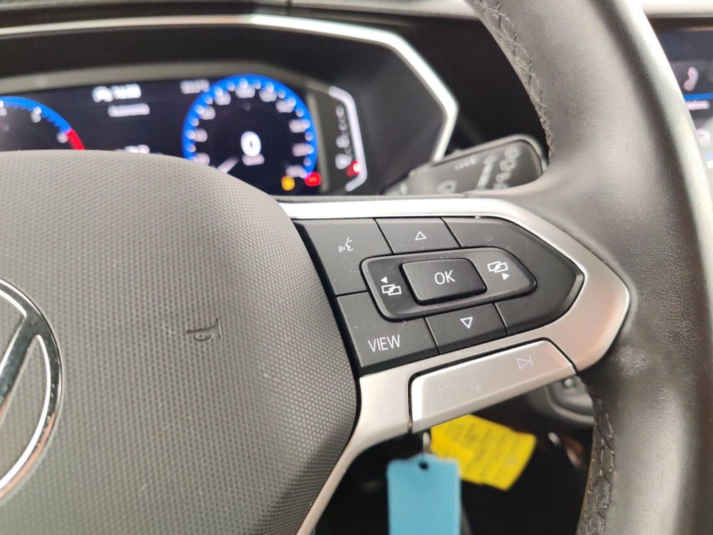 Volkswagen T-Cross usata a Massa-Carrara (13)