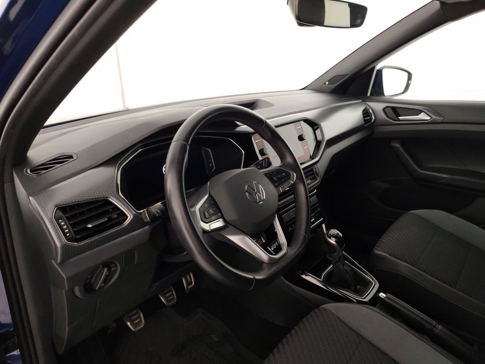 Volkswagen T-Cross usata a Massa-Carrara (8)