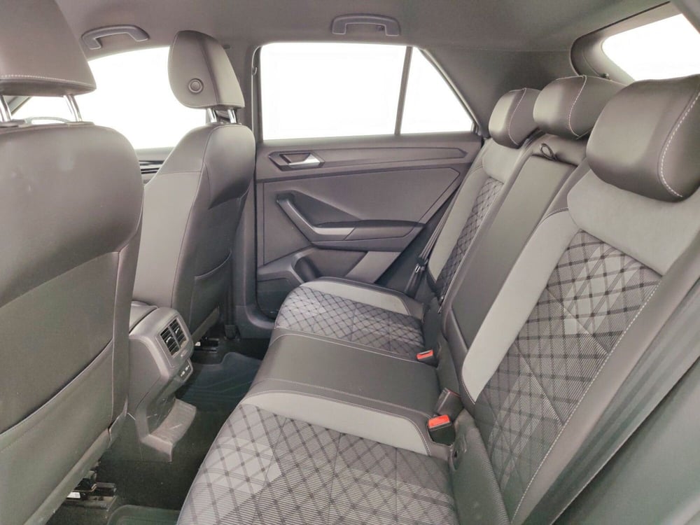 Volkswagen T-Roc usata a Massa-Carrara (10)