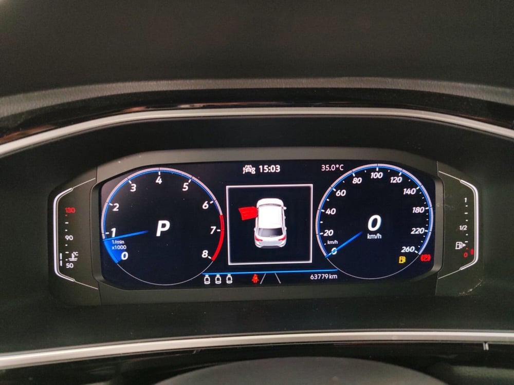 Volkswagen T-Roc usata a Massa-Carrara (15)
