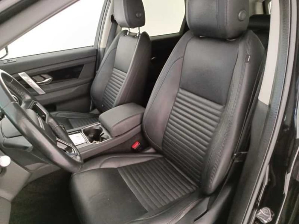 Land Rover Discovery Sport usata a Treviso (11)