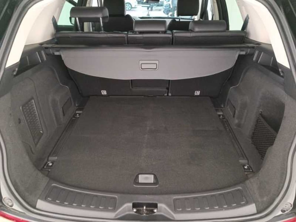 Land Rover Discovery Sport usata a Treviso (18)