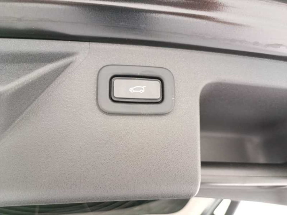 Land Rover Discovery Sport usata a Treviso (19)