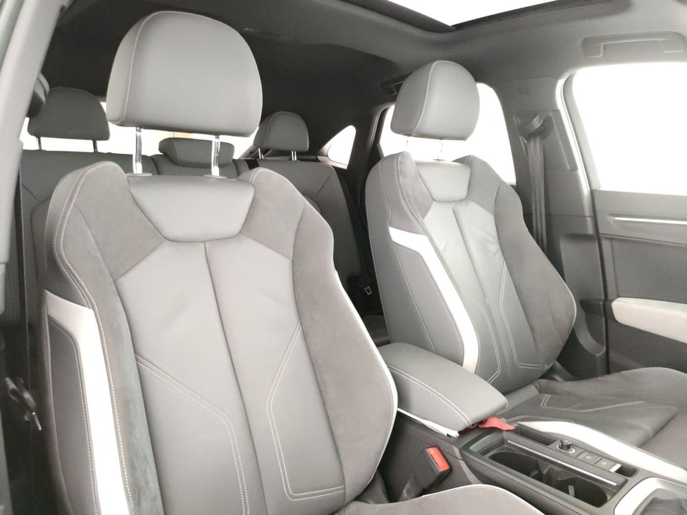 Audi Q3 Sportback usata a Napoli (10)