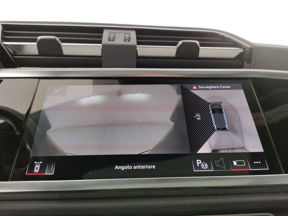 Audi Q3 Sportback usata a Napoli (20)