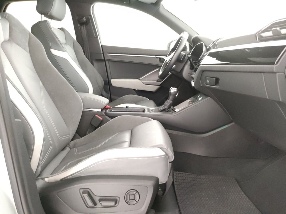 Audi Q3 Sportback usata a Napoli (9)