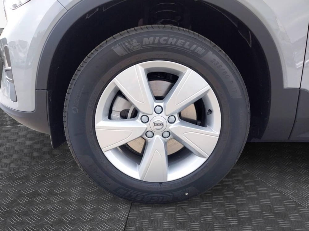 Volvo XC40 nuova a Ravenna (9)