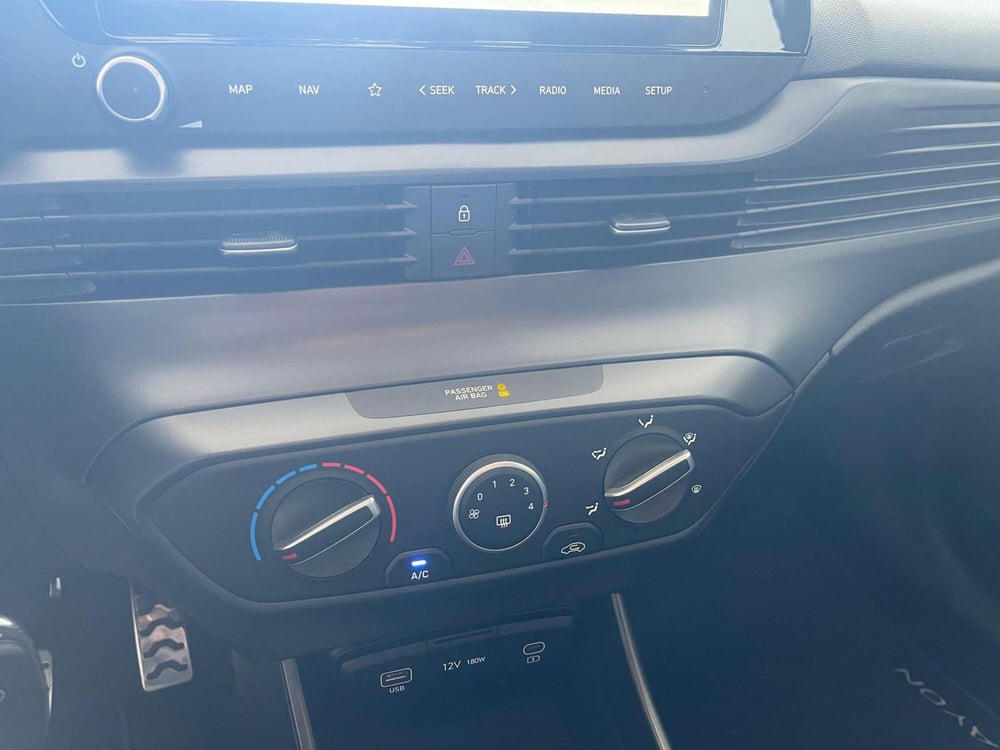 Hyundai Bayon nuova a Cremona (13)