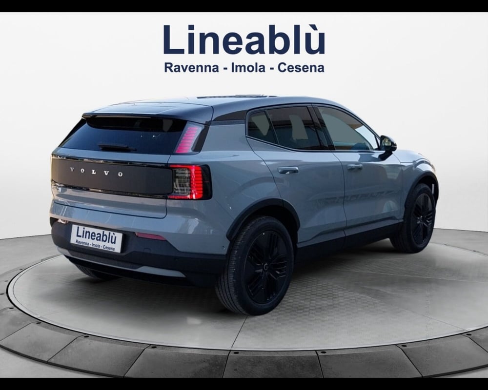 Volvo EX30 Cross Country nuova a Bologna (5)
