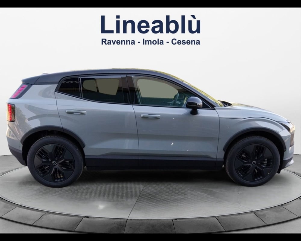 Volvo EX30 Cross Country nuova a Bologna (6)