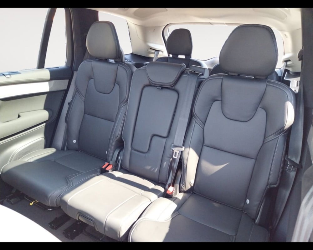 Volvo XC90 nuova a Bologna (15)