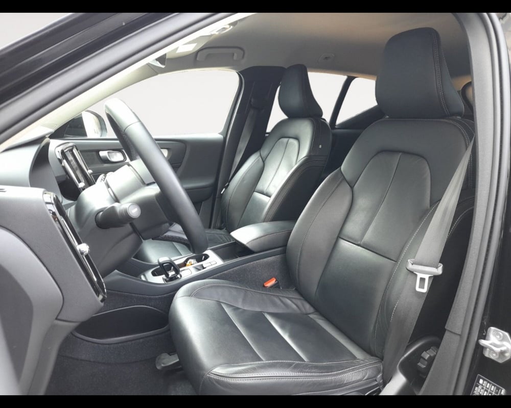 Volvo XC40 usata a Ravenna (9)