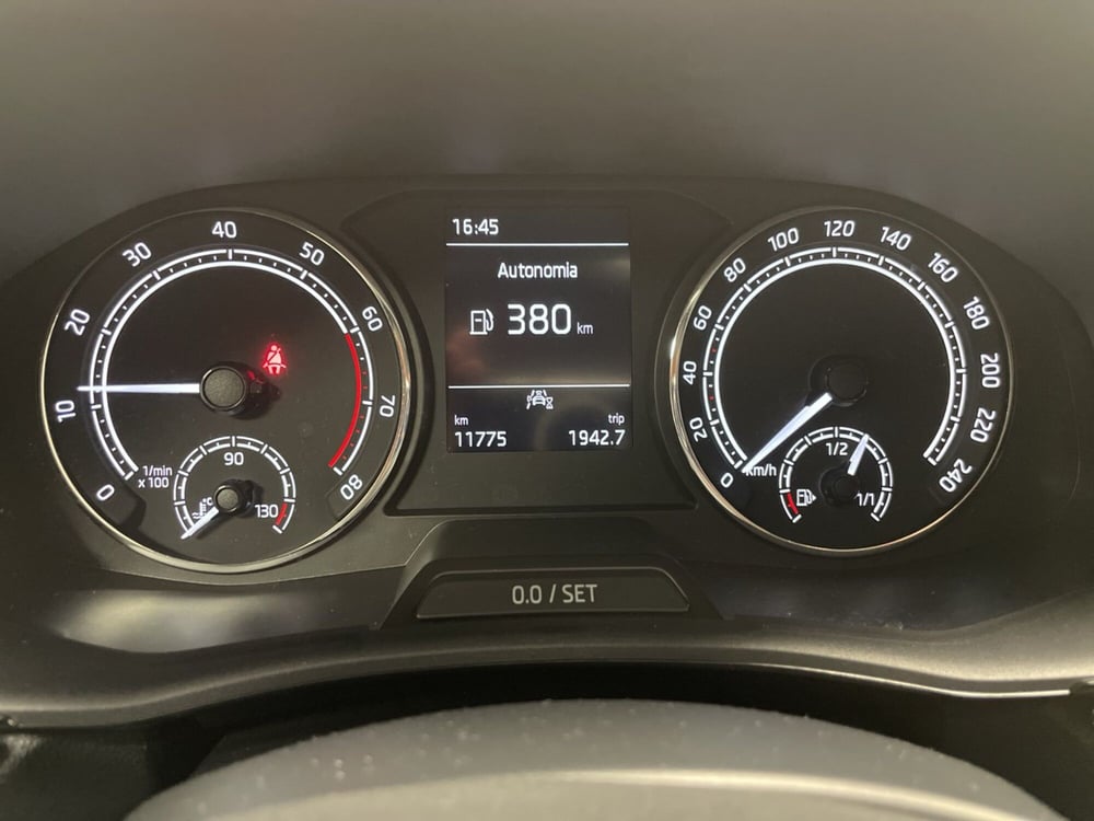Skoda Fabia usata a Varese (8)