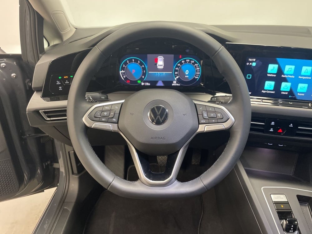Volkswagen Golf Variant usata a Varese (17)