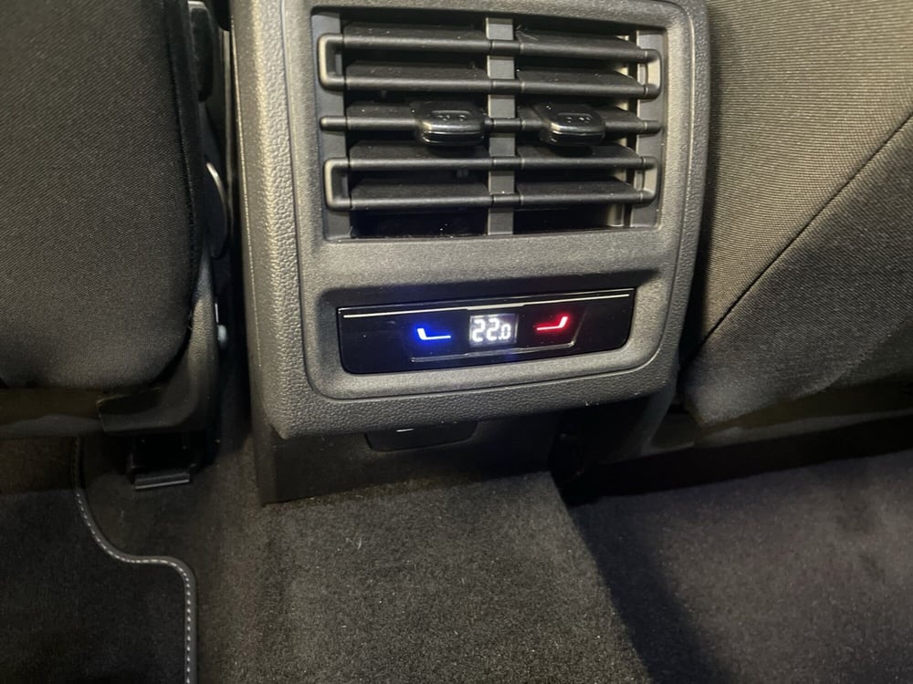 Volkswagen Golf Variant usata a Varese (19)