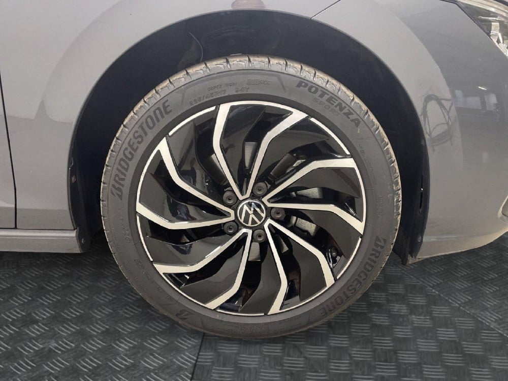 Volkswagen Golf Variant usata a Varese (7)