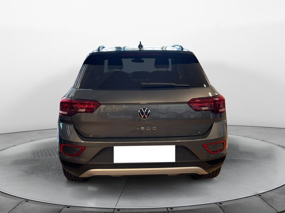 Volkswagen T-Roc nuova a Varese (5)